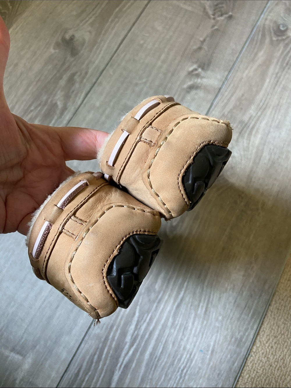 UGG Chestnut Shearling-Lined Slippers - Picture 3 of 6